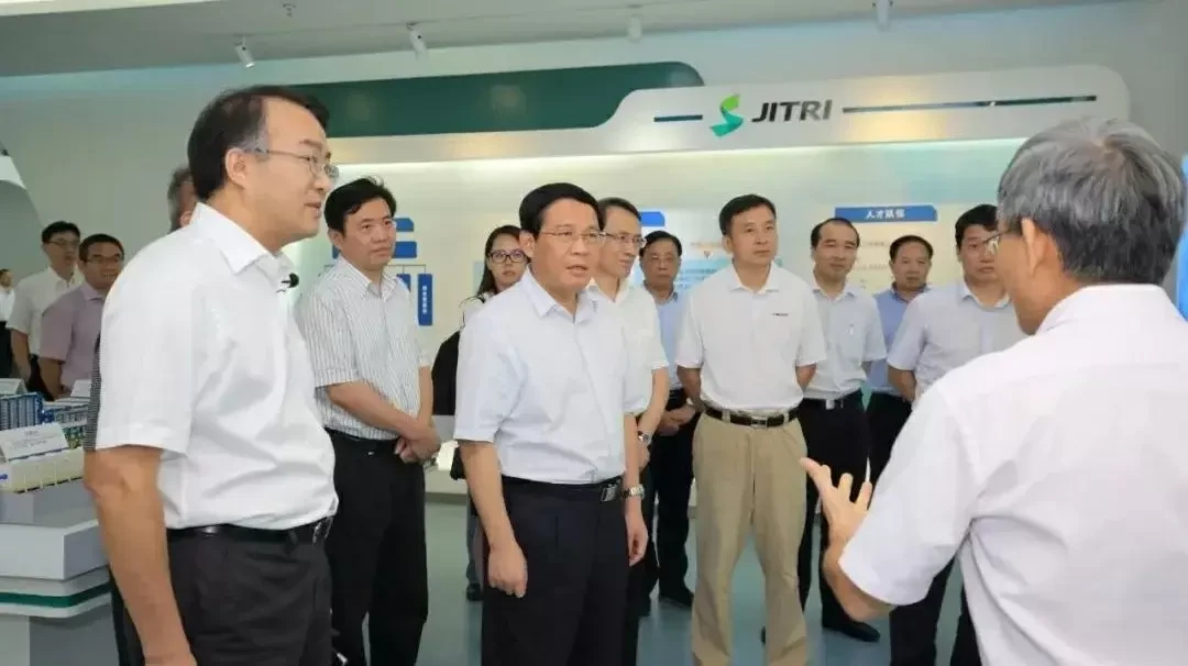 李强总理曾7次视察长三角国家技术创新中心江苏省产业技术研究院配图