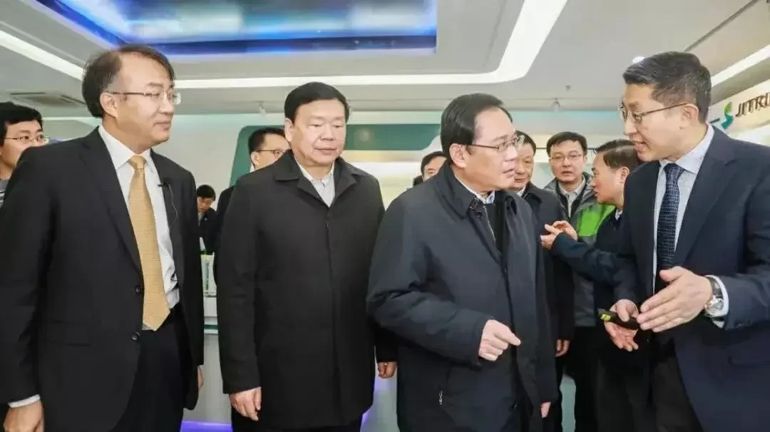 李强总理曾7次视察长三角国家技术创新中心江苏省产业技术研究院配图